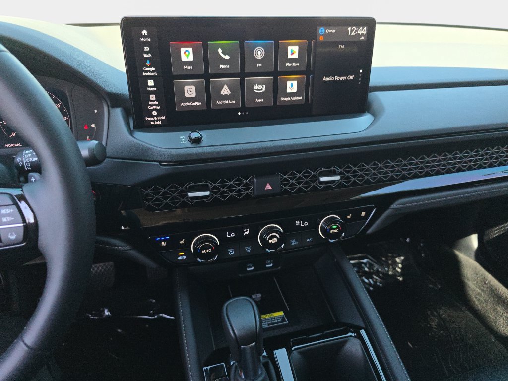 Used 2025 Honda Accord Touring image 26