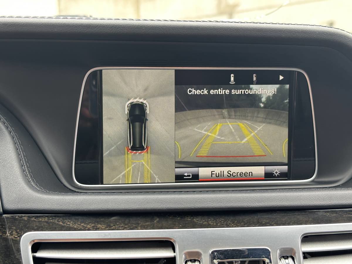 Used 2015 Mercedes-Benz E 63 AMG S-Model w/ Driver Assistance Package image 29