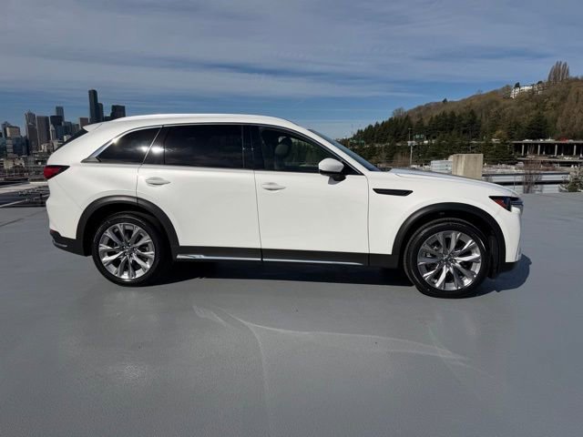 Used 2024 MAZDA CX-90 3.3 Turbo w/ Premium Plus Pkg image 2