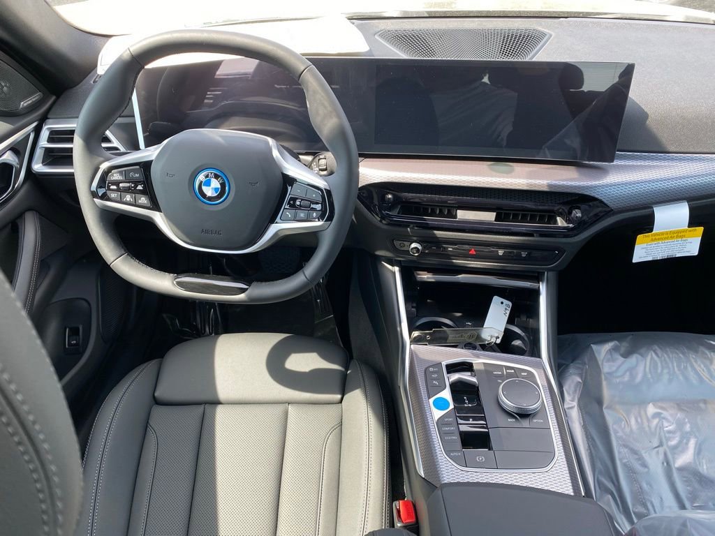 New 2026 BMW i4 xDrive40i w/ Premium Package AWD/4WD image 9