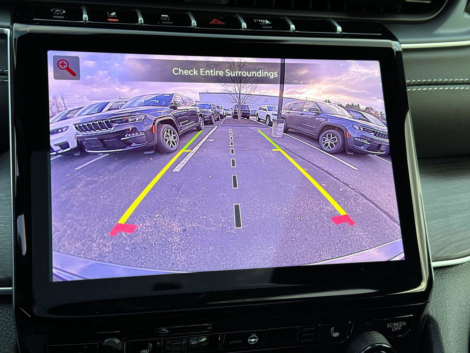 New 2025 Jeep Grand Cherokee Limited image 14