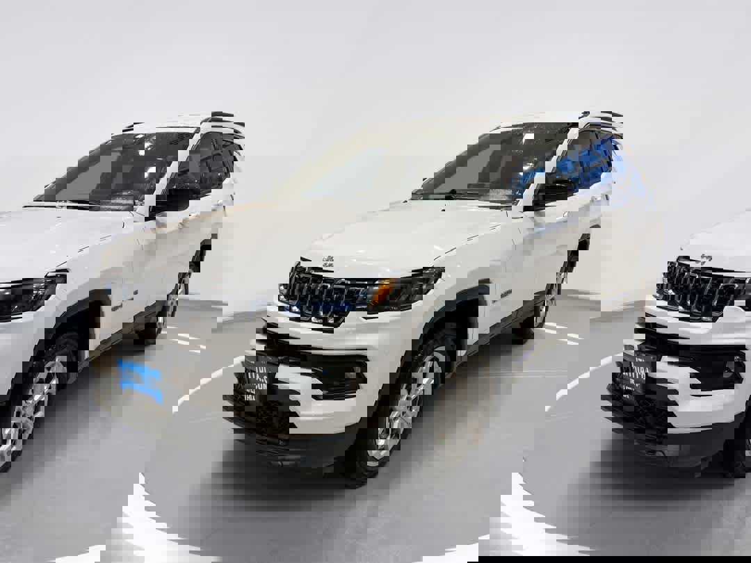 Used 2024 Jeep Compass Latitude