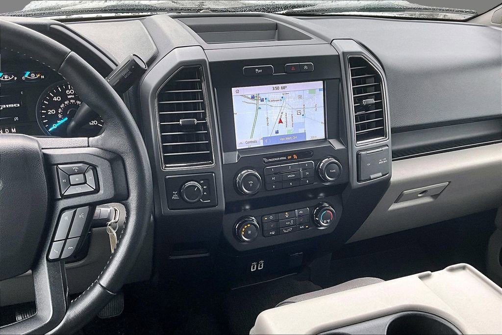 Used 2020 Ford F150 XLT w/ Equipment Group 302A Luxury image 3