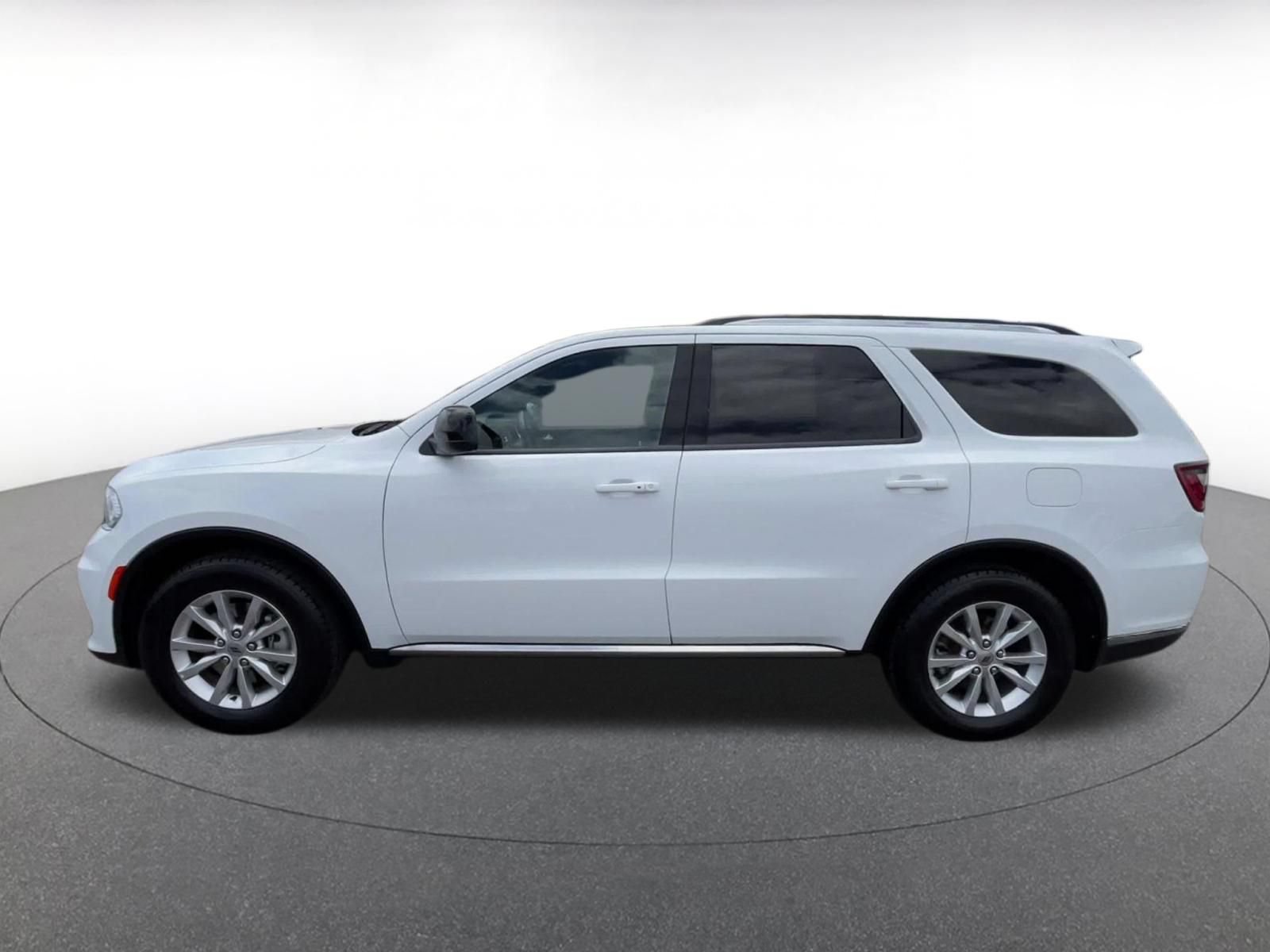 Used 2023 Dodge Durango SXT RWD image 9