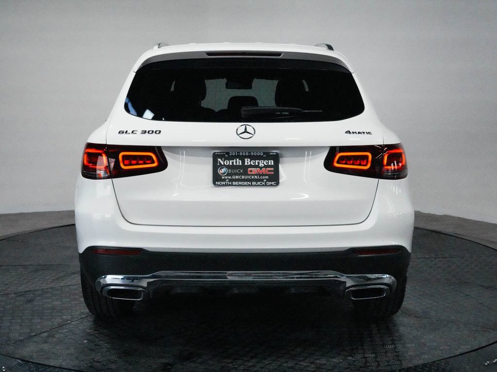 Used 2022 Mercedes-Benz GLC 300 4MATIC w/ Multimedia Package Lite image 7