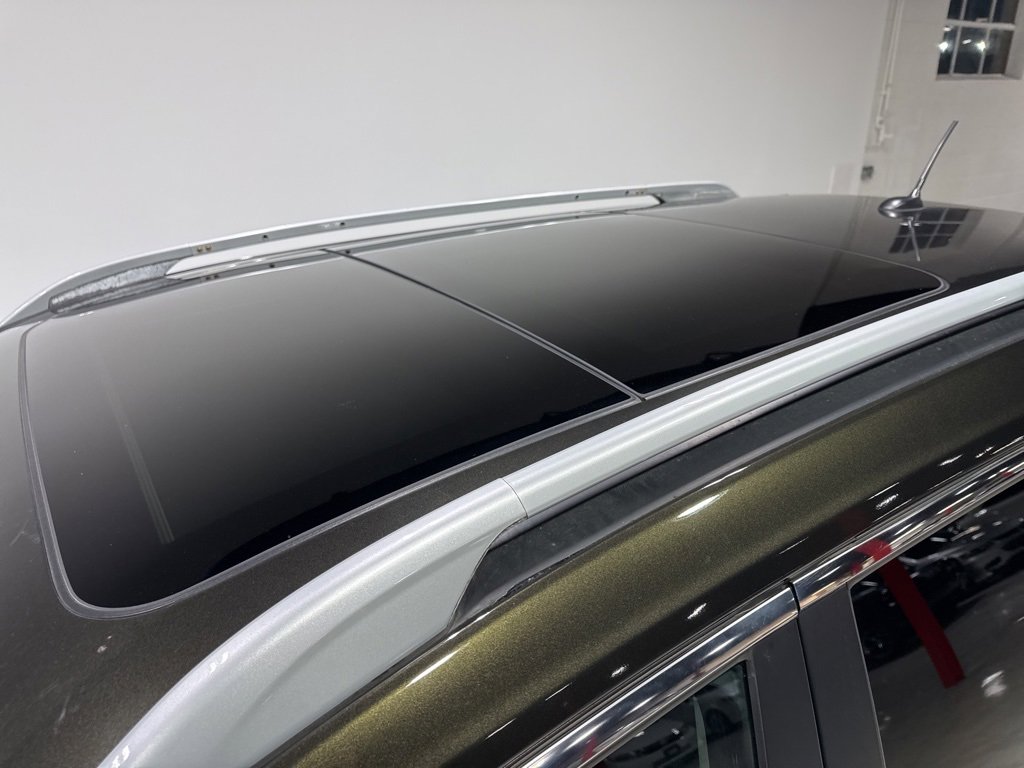 Used 2015 Nissan Rogue SL w/ SL Premium Package image 10