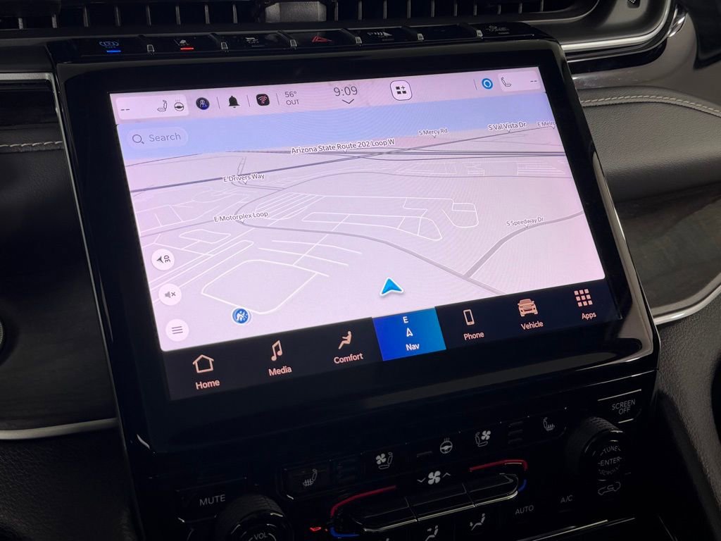 Used 2022 Jeep Grand Cherokee Limited 4xe w/ Luxury Tech Group II image 18