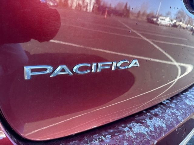 Used 2020 Chrysler Pacifica Limited w/ Advanced Safetytec Group image 33