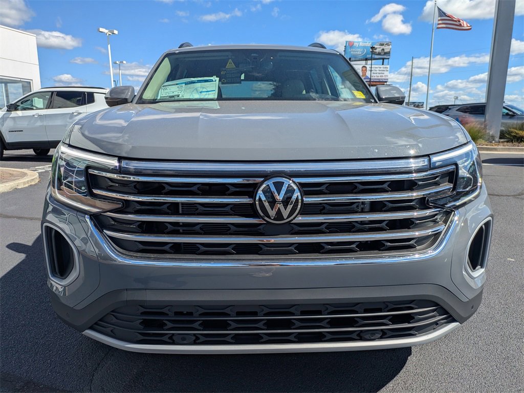 New 2026 Volkswagen Atlas SE image 10