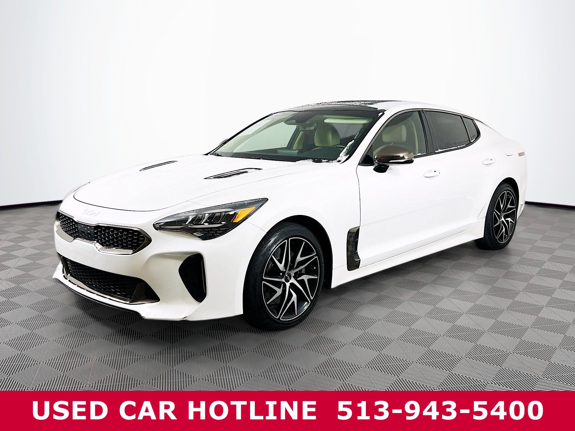 Used 2023 Kia Stinger GT-Line w/ Sun & Sound Package AWD/4WD image 2