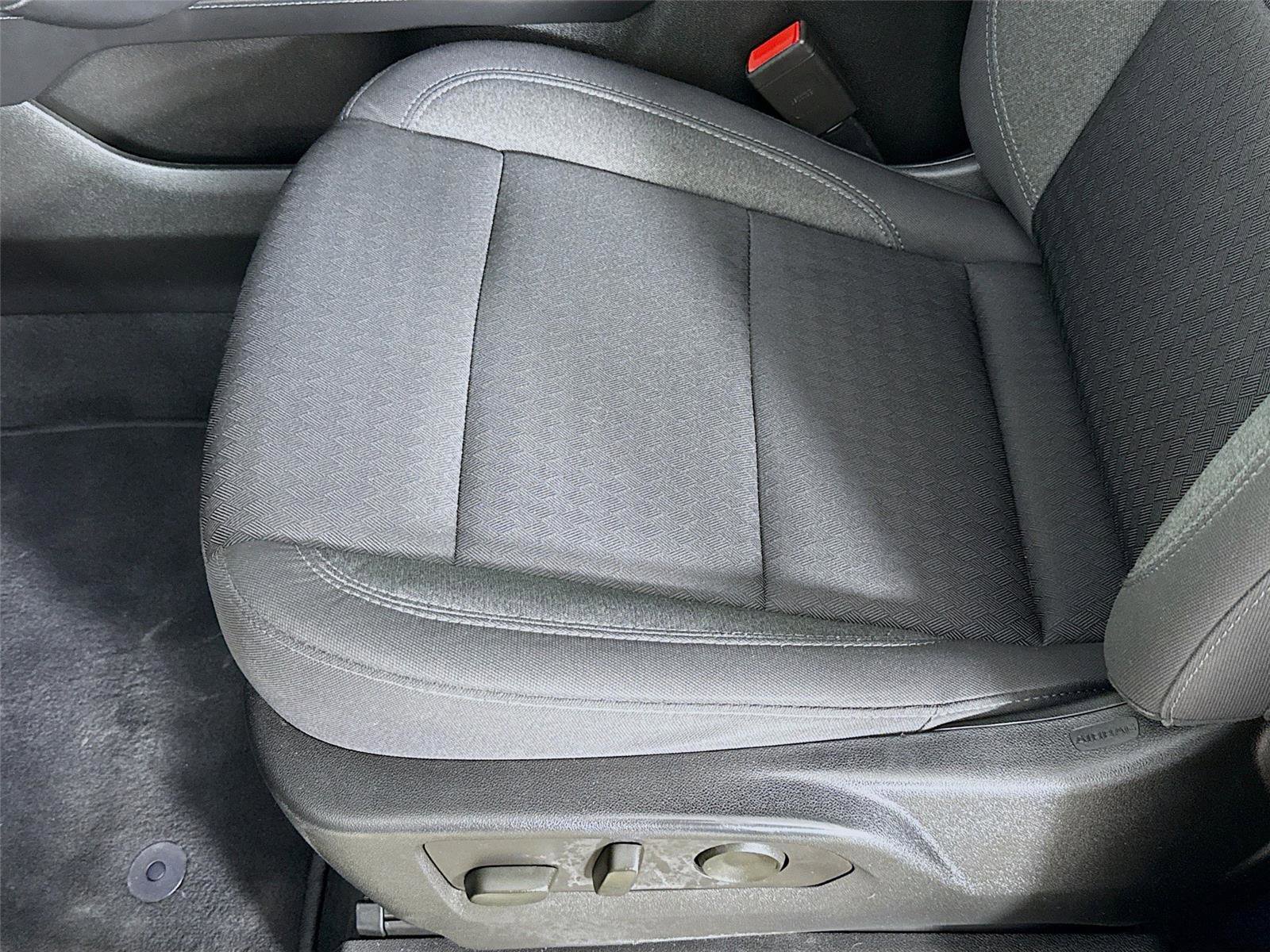 Used 2023 Chevrolet Tahoe LS AWD/4WD image 19