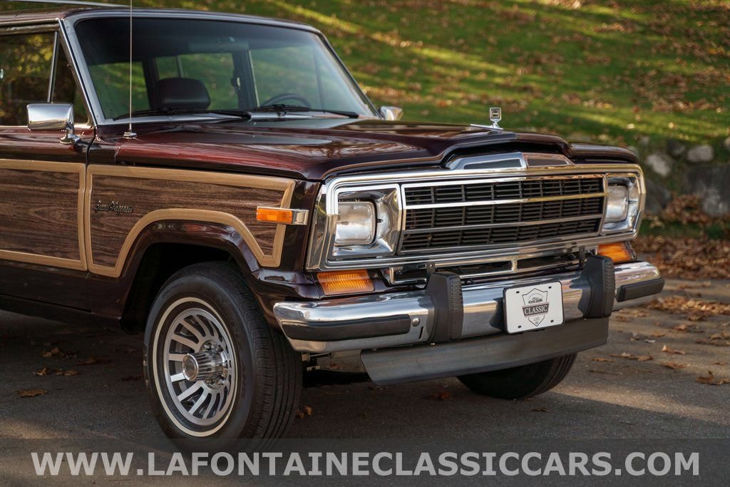 Used 1991 Jeep Grand Wagoneer image 64
