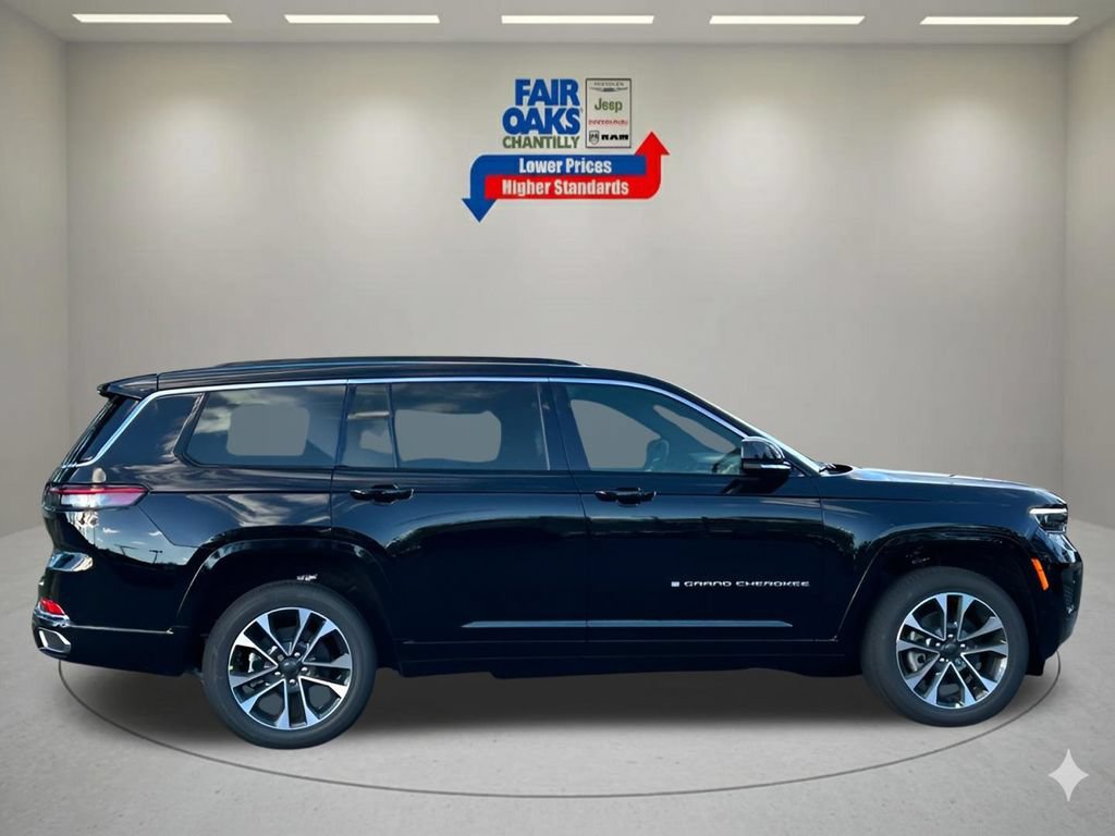 New 2025 Jeep Grand Cherokee L Overland w/ Advanced Protech Group III AWD/4WD image 7