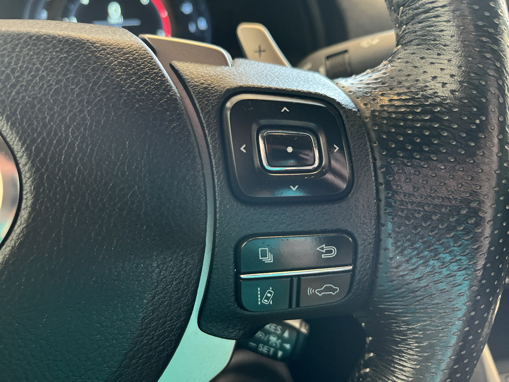 Used 2017 Lexus IS 200t F Sport w/ F Sport Package RWD image 18