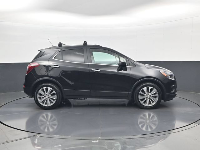 Certified 2020 Buick Encore Preferred w/ Safety Package FWD image 4
