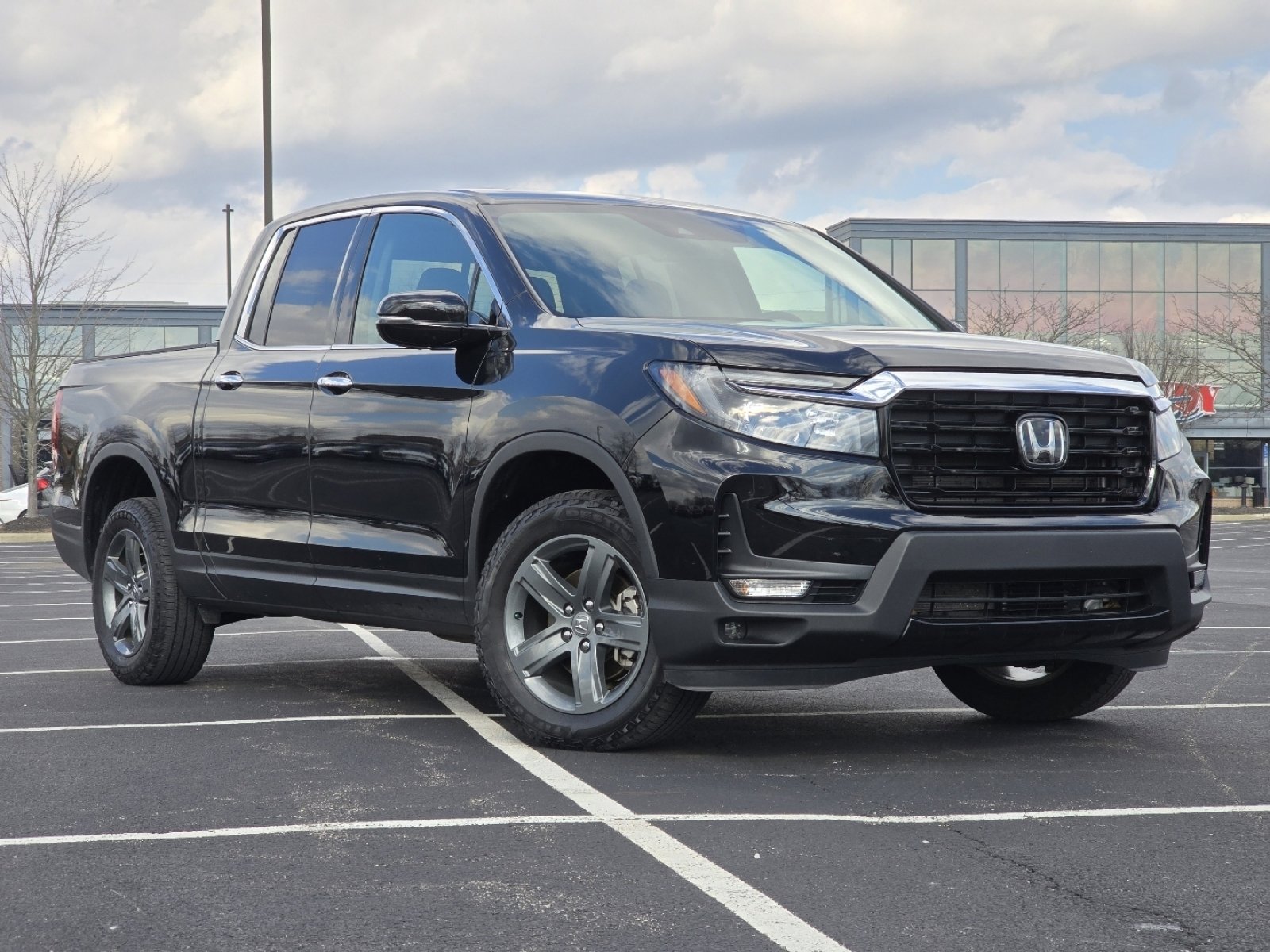 Certified 2023 Honda Ridgeline RTL-E image 2