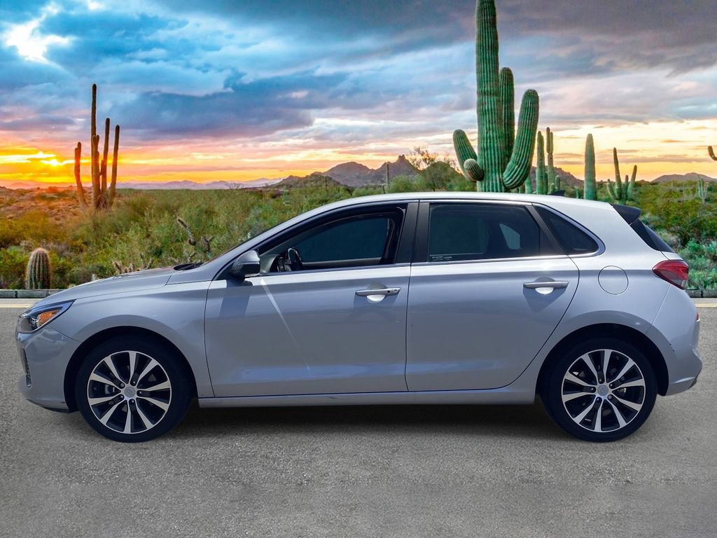 Used 2020 Hyundai Elantra GT w/ Style Package 02 FWD image 6