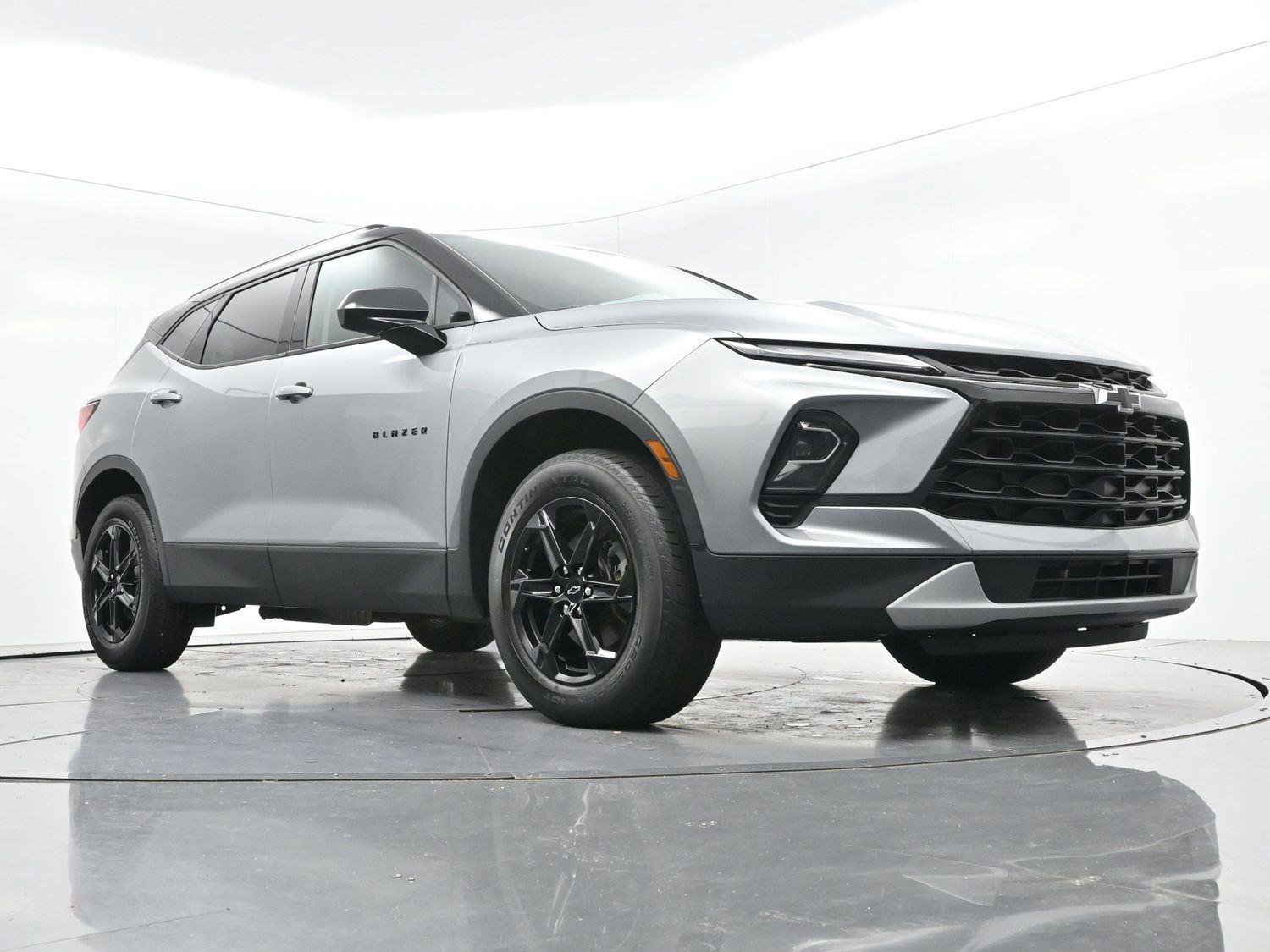 Used 2024 Chevrolet Blazer LT w/ Convenience Package FWD image 39