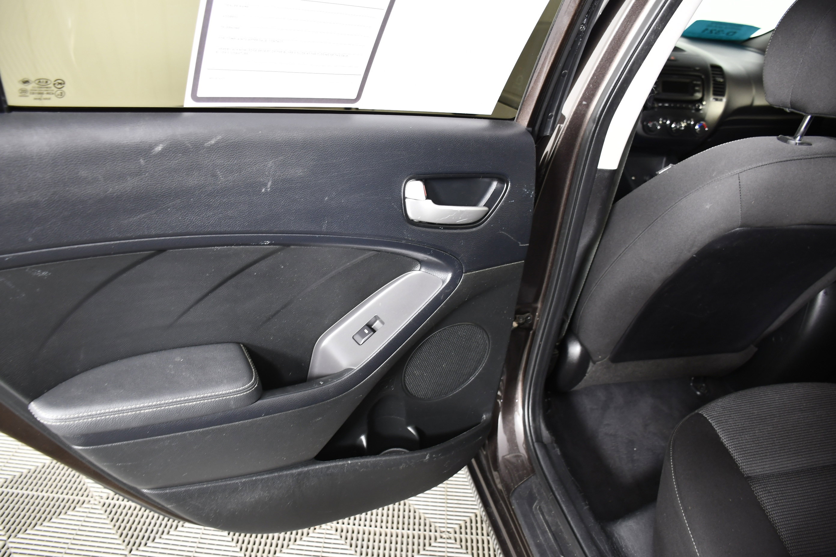 Used 2018 Kia Forte LX image 42