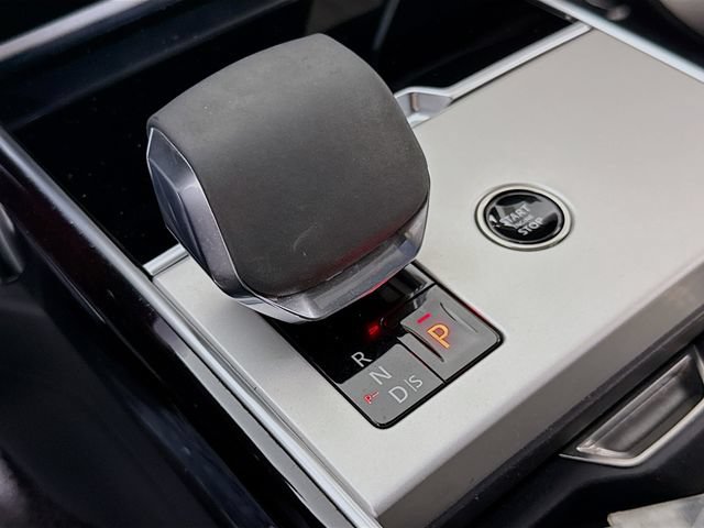 Used 2024 Land Rover Range Rover Long Wheelbase SE AWD/4WD image 19