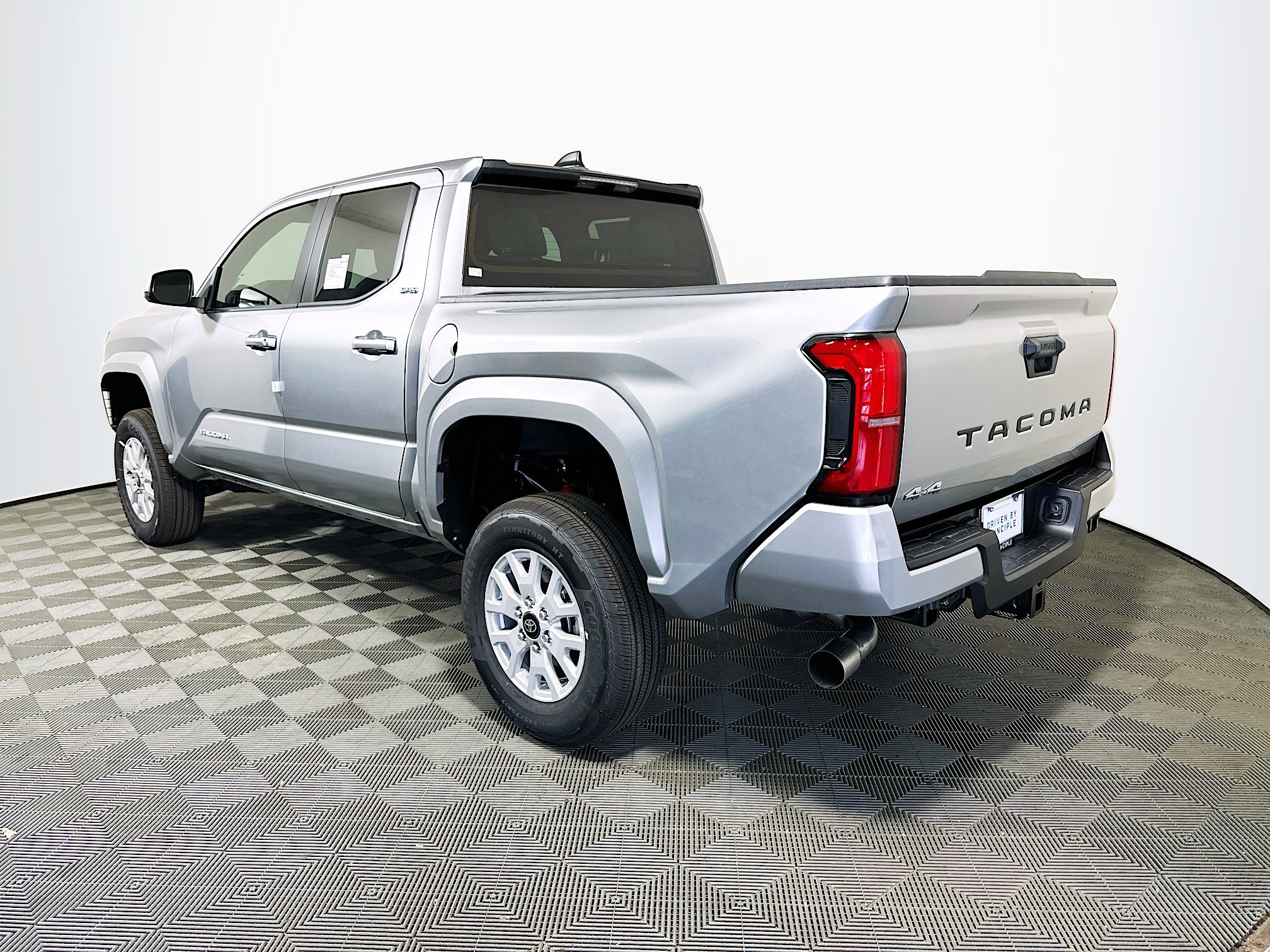 New 2026 Toyota Tacoma SR5 AWD/4WD image 5
