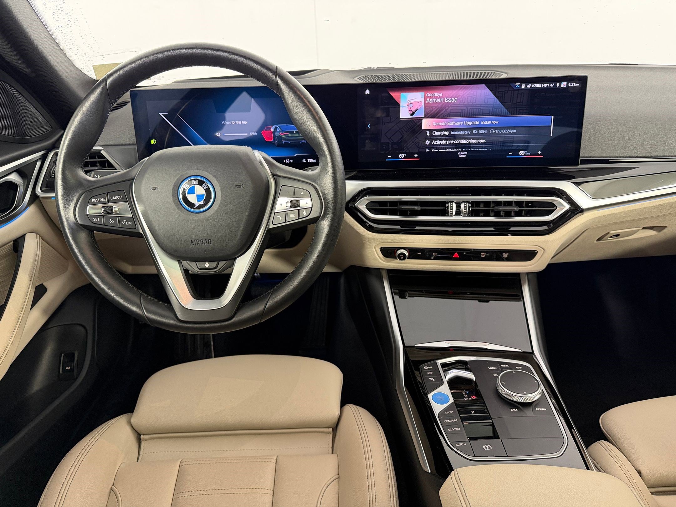 Used 2023 BMW i4 eDrive35 w/ Premium Package RWD image 32