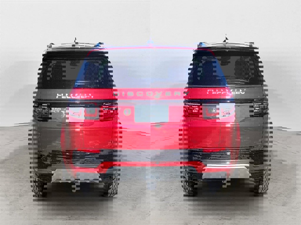 New 2024 Land Rover Discovery Sport S image 4