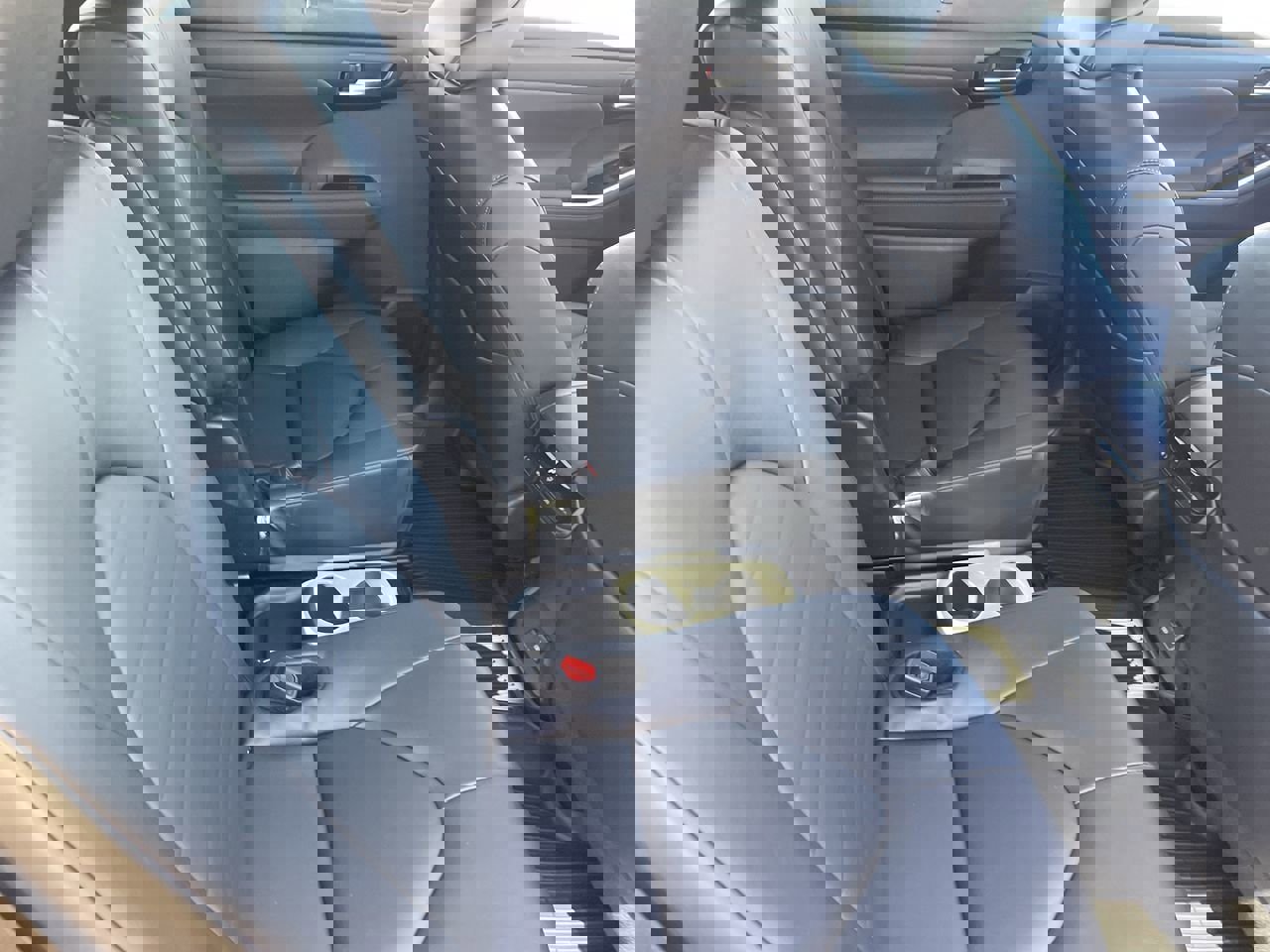 New 2026 Toyota Highlander XLE image 22