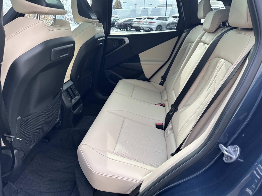 Used 2025 BMW X3 xDrive30i w/ M Sport Package image 13