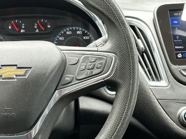 Used 2020 Chevrolet Malibu LT FWD image 10
