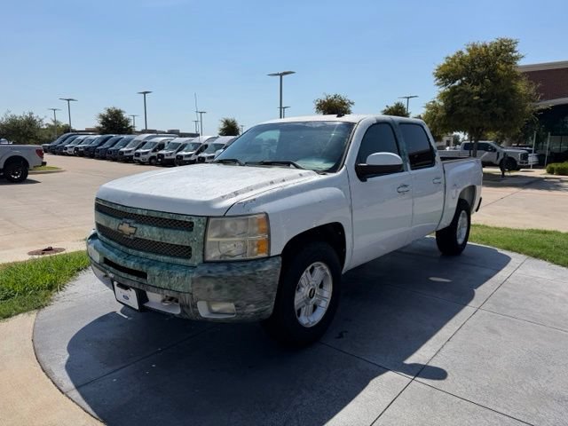 Used 2010 Chevrolet Silverado 1500 LT w/ Power Pack Plus AWD/4WD image 3