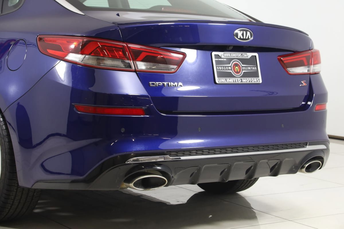 Used 2020 Kia Optima S FWD image 19