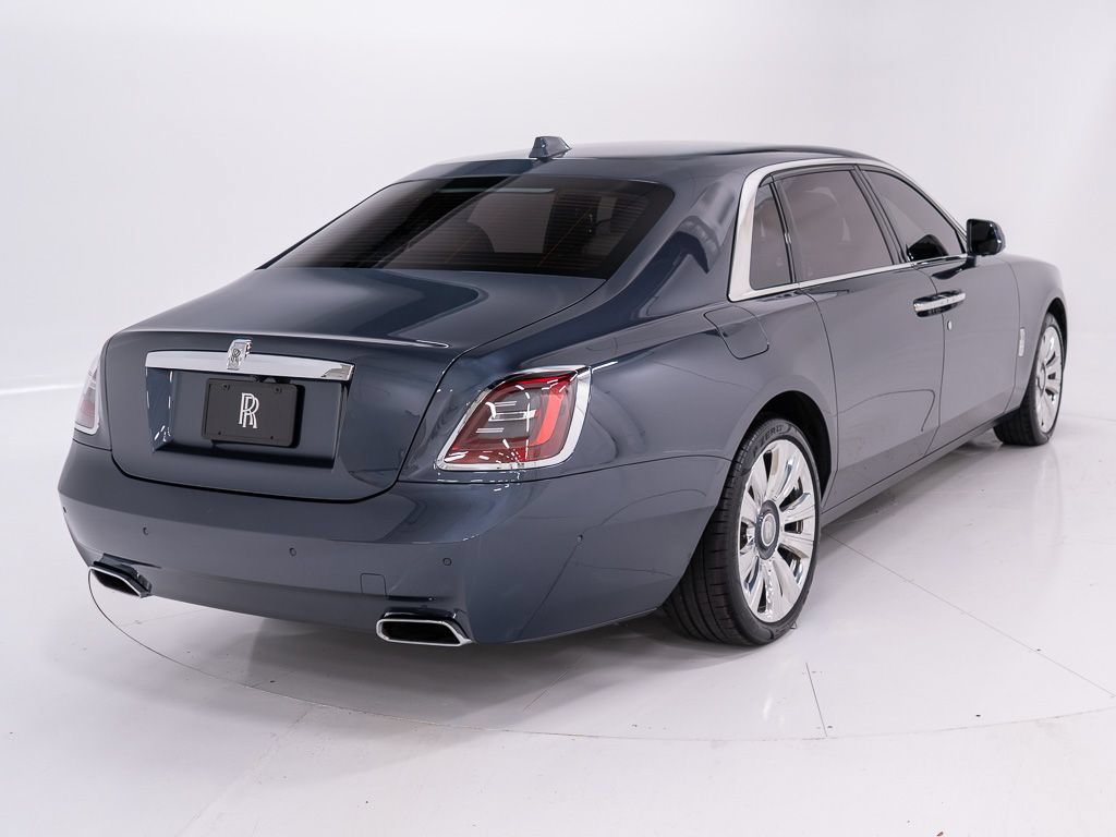 Certified 2023 Rolls-Royce Ghost Extended Wheelbase w/ Ghost Package AWD/4WD image 5