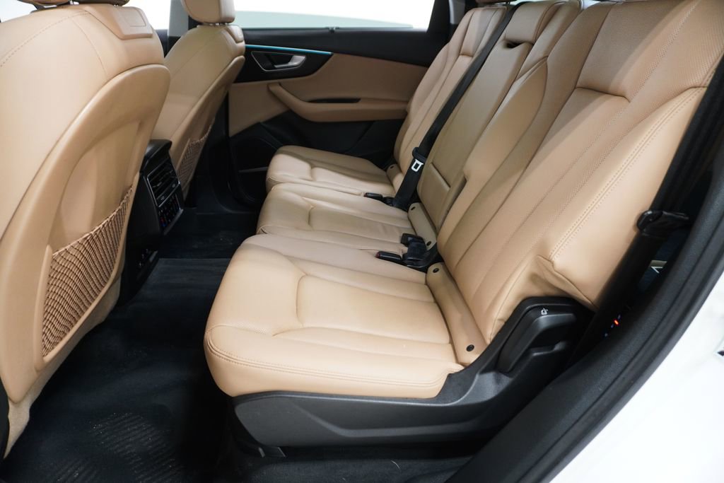 Used 2022 Audi Q7 2.0T Premium Plus w/ Premium Plus Package image 16