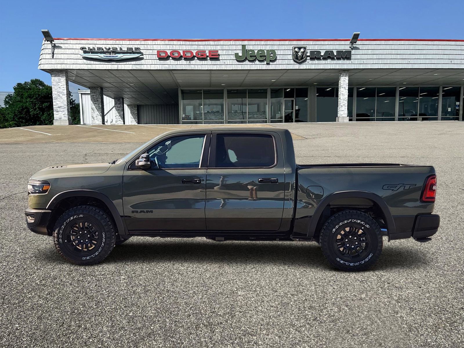 New 2026 RAM 1500 Rebel w/ G/T Package image 4