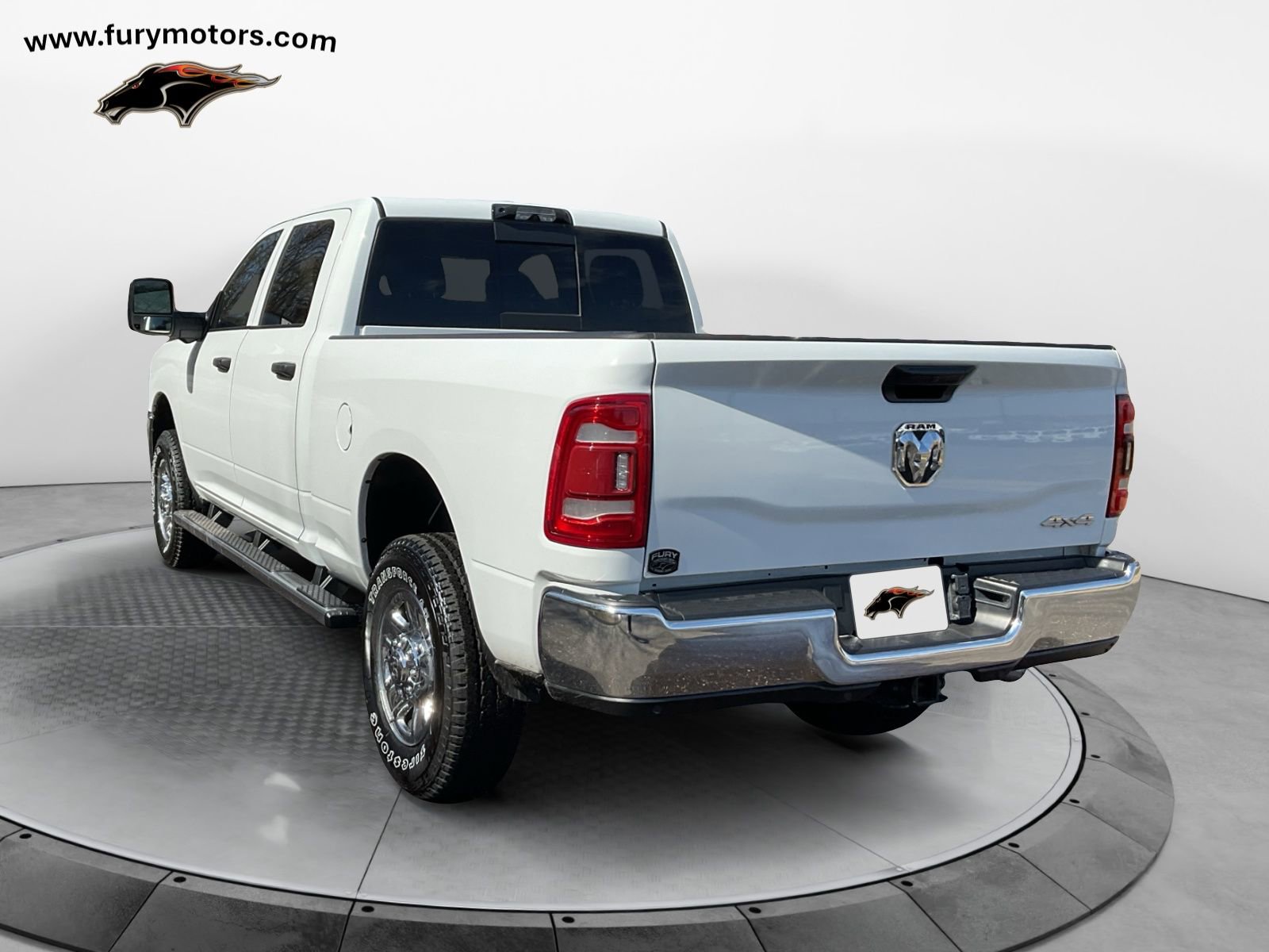 Used 2024 RAM 2500 Tradesman w/ Towing Technology Group image 5