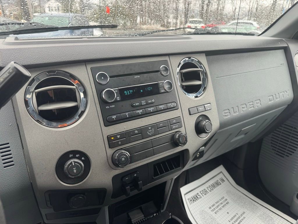 Used 2011 Ford F350 XLT w/ XLT Premium Pkg image 40