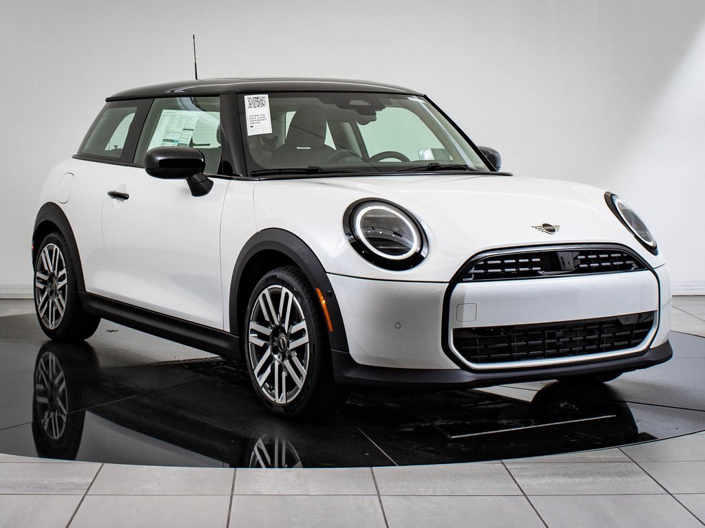 Certified 2025 MINI Cooper 2-Door Hardtop image 12