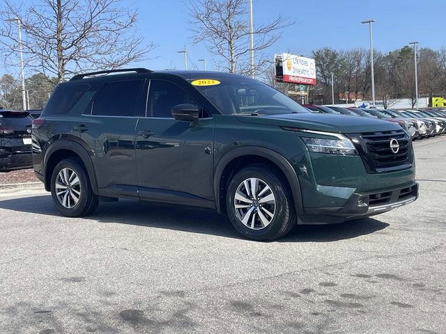 Used 2022 Nissan Pathfinder SL w/ SL Black Package