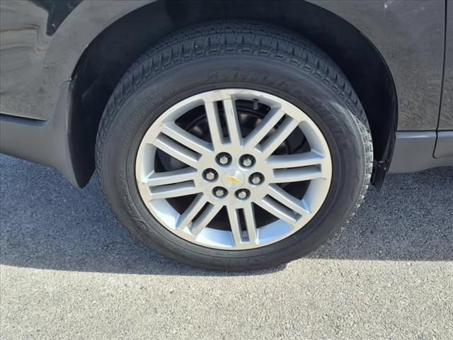 Used 2015 Chevrolet Traverse LT w/ Style and Technology Package FWD image 7