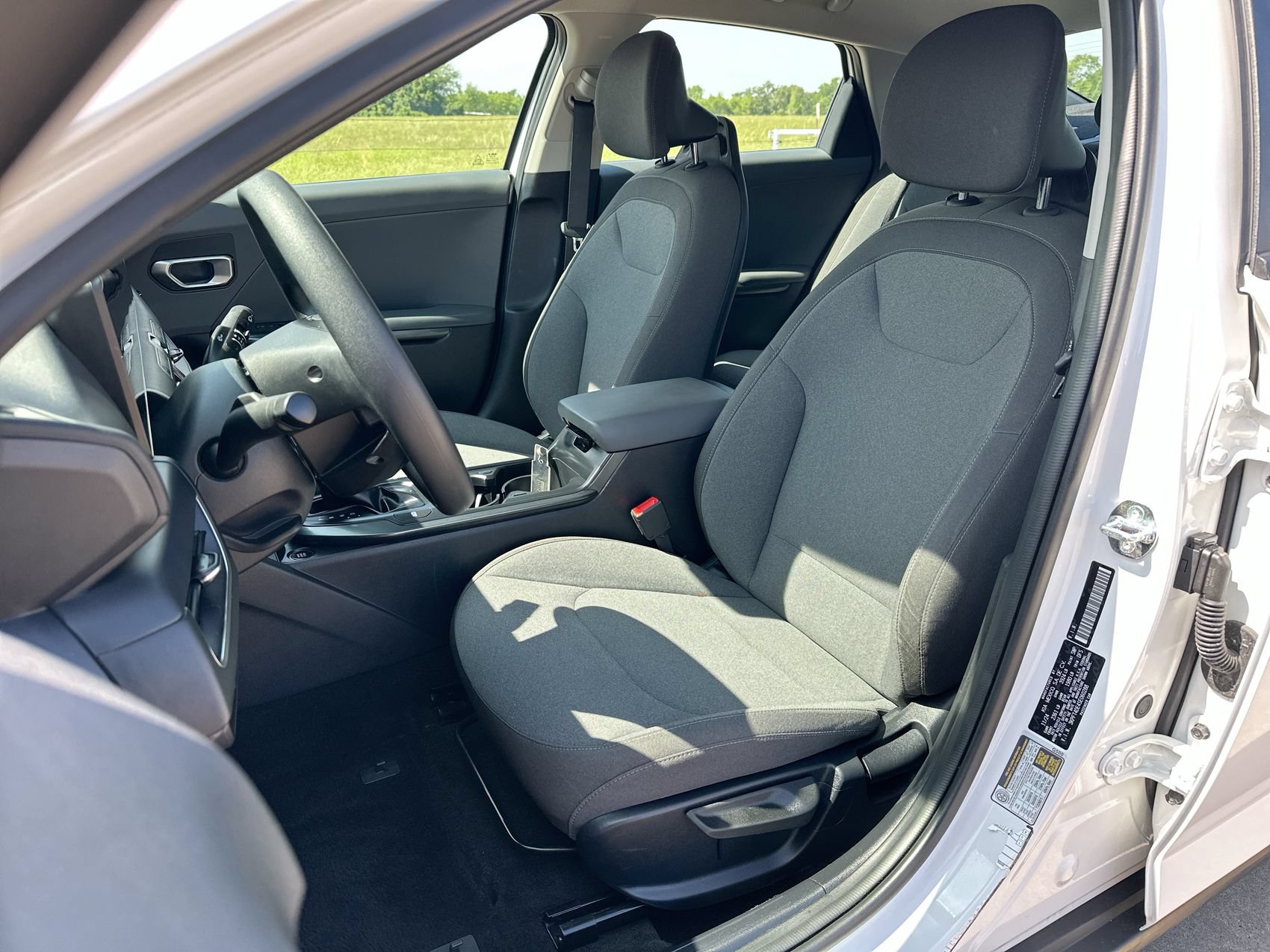 Used 2025 Kia K4 FWD image 11