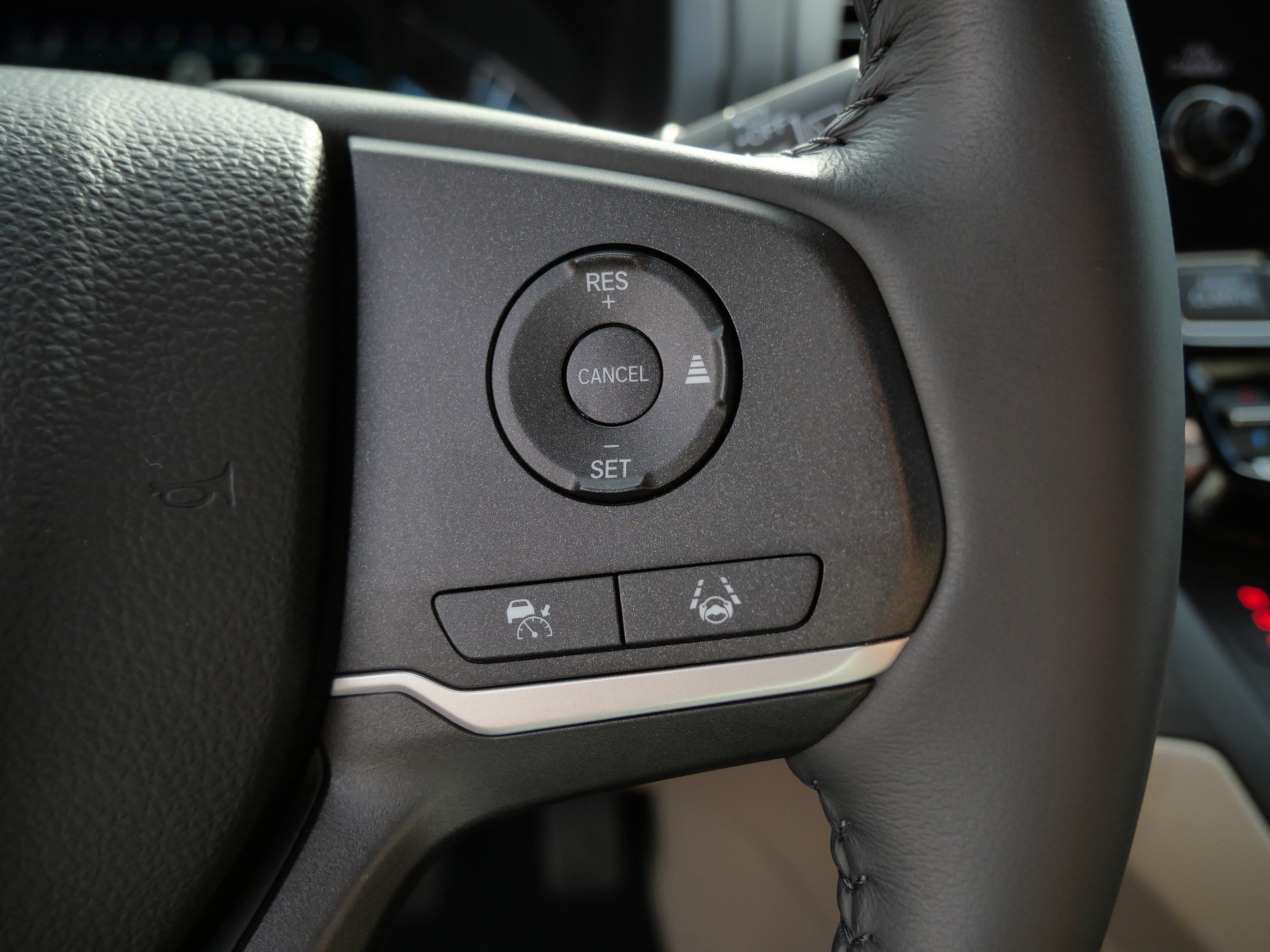 Used 2024 Honda Odyssey EX-L image 28