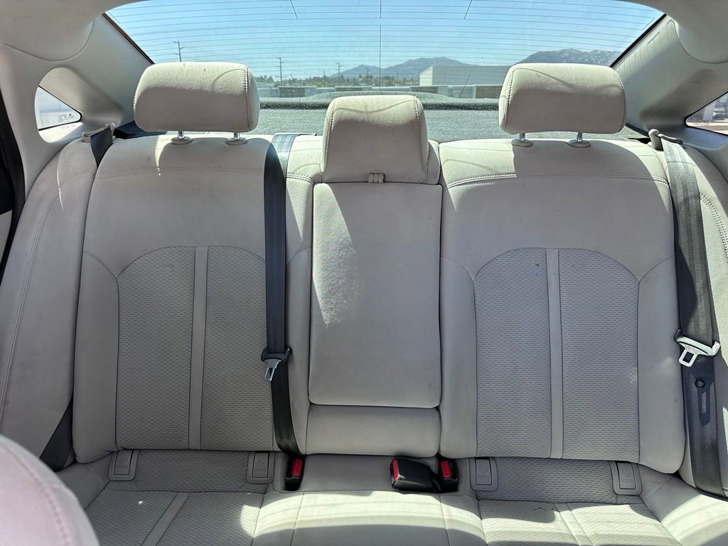 Used 2015 Hyundai Sonata SE FWD image 20