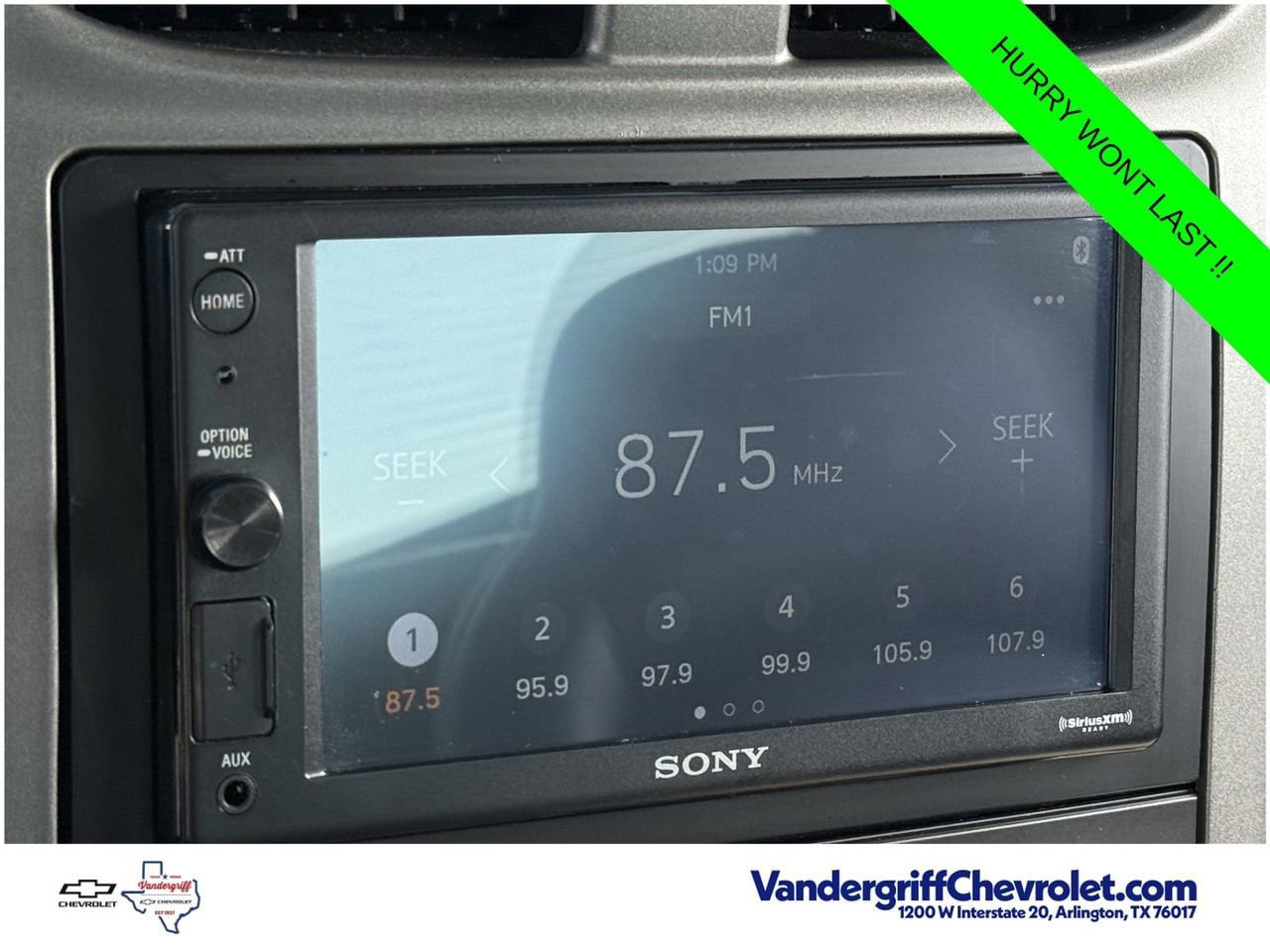 Used 2007 Chevrolet Corvette Coupe w/ Preferred Equipment Group RWD image 16