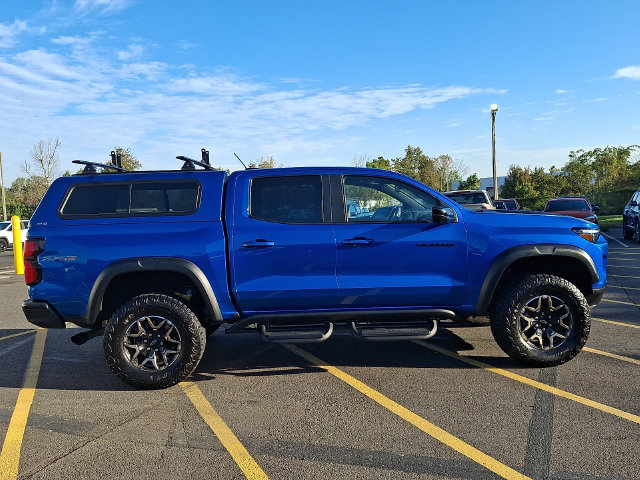 Certified 2023 Chevrolet Colorado ZR2 w/ ZR2 Convenience Package III AWD/4WD image 9