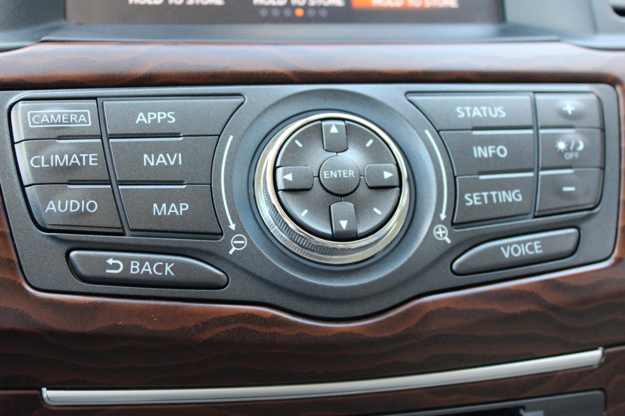 Used 2017 Nissan Pathfinder Platinum w/ Cargo Package FWD image 32