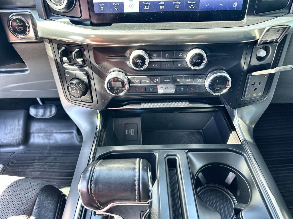 Used 2021 Ford F150 Lariat w/ Max Trailer Tow Package image 34