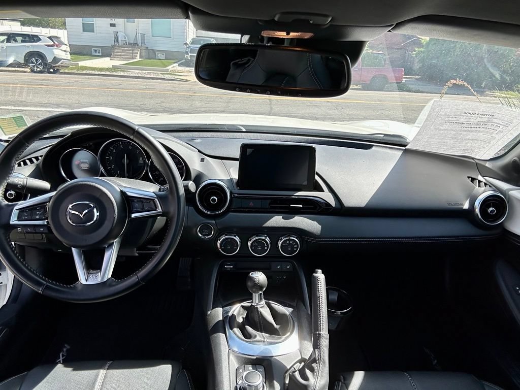 Used 2020 MAZDA MX-5 Miata RF Grand Touring RWD image 7