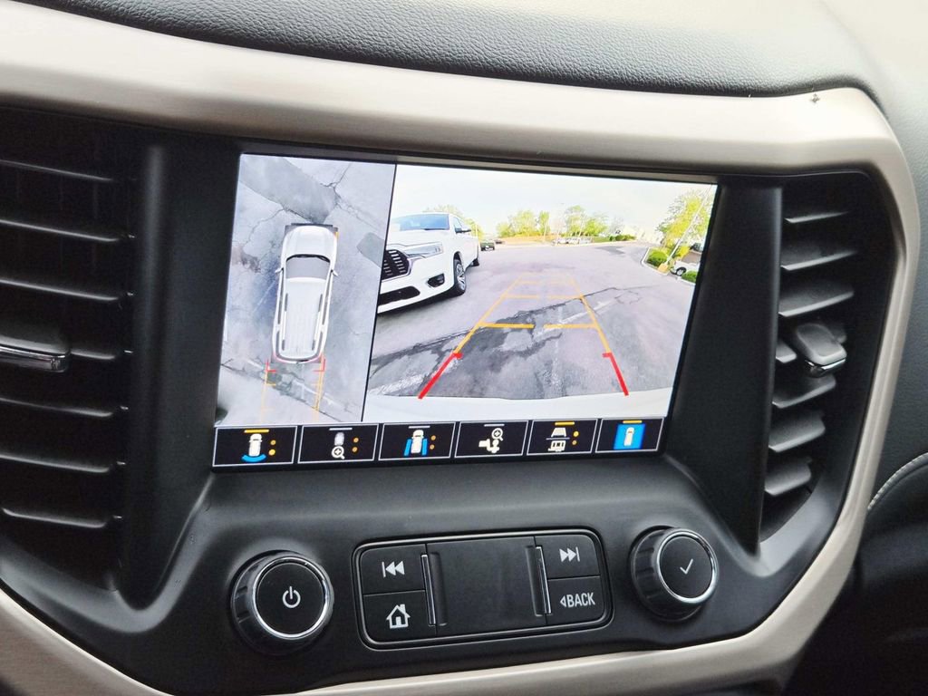 Used 2023 GMC Acadia Denali w/ Denali Ultimate Package AWD/4WD image 30