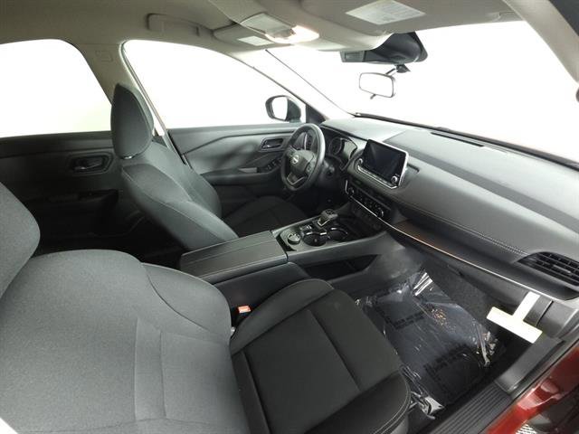 New 2026 Nissan Rogue S image 14